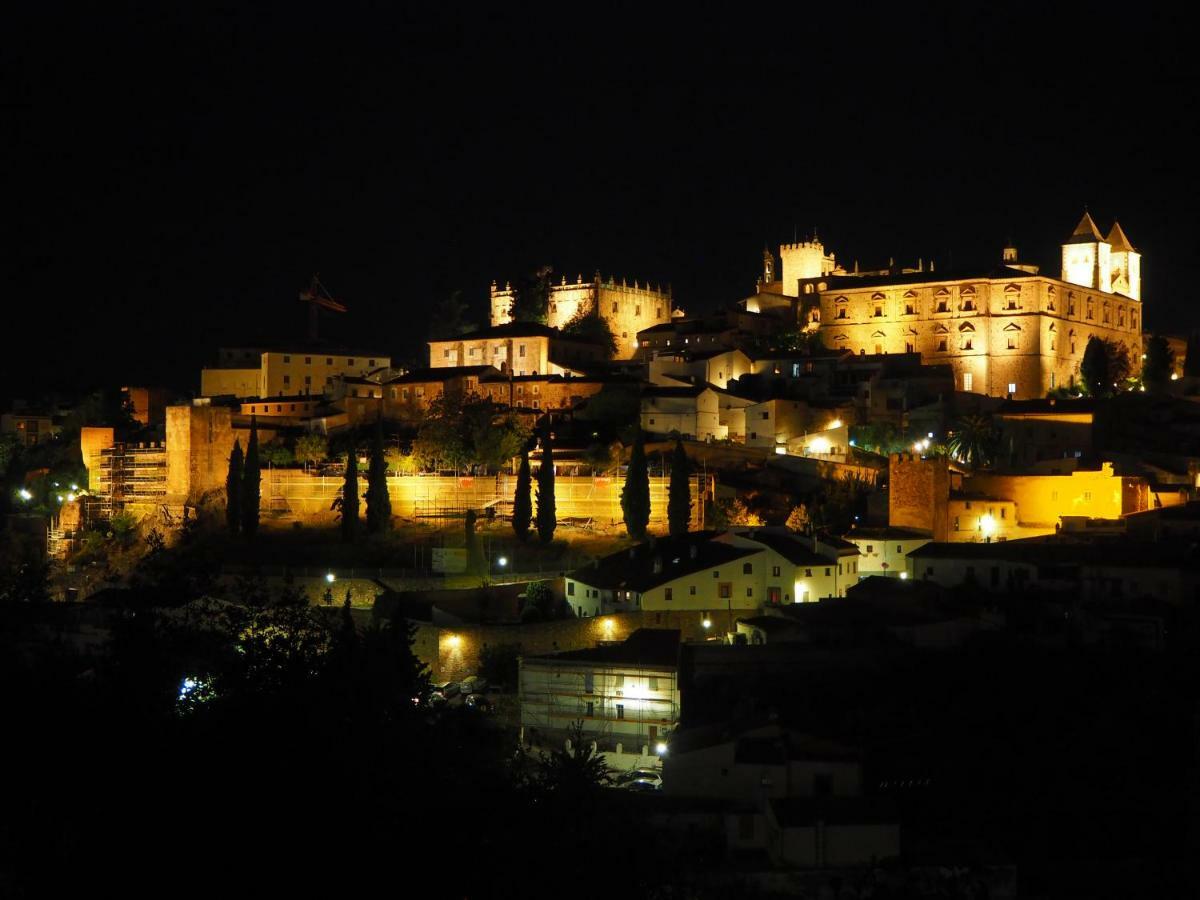 Las Mejores Vistas De Caceres At Azahar Bagian luar foto